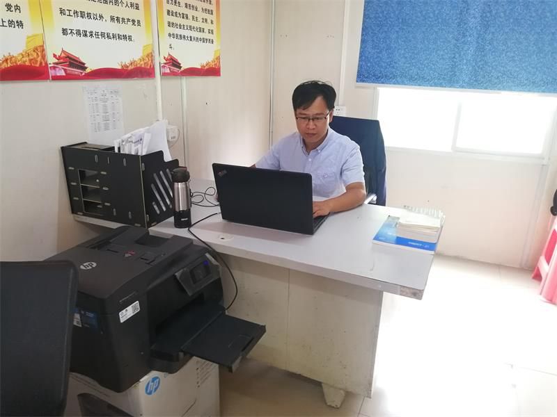 扎根項目一線(xiàn) 踐行工匠精神 ——海南分公司技術(shù)科科長(cháng)謝凱林.jpg