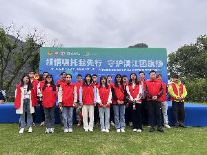 【凝聚青年力量 共護大美漓江】 廣西建工四建青年在行動(dòng)